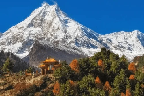 Manaslu-Circuit-Trek-Best-Company