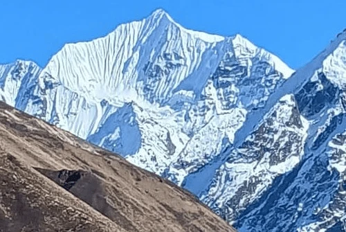 langtang-valley-trek-vs-annapurna-base-camp-trek