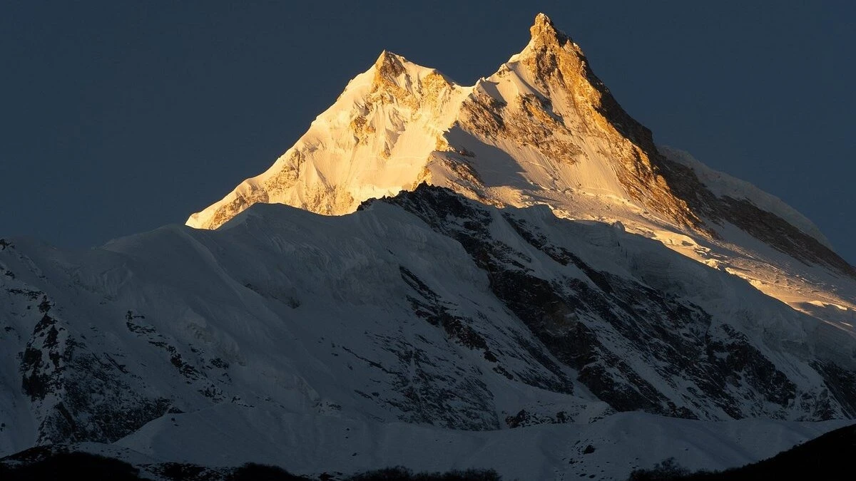 Manaslu-Circuit-Trek-Cost-Per-person