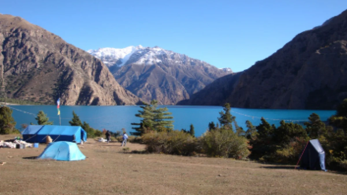 rara-lake-trek