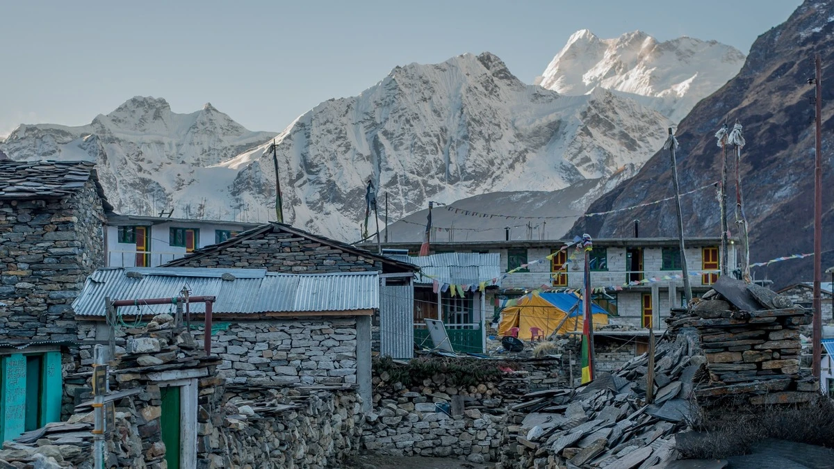 short-manaslu-circuit-trek