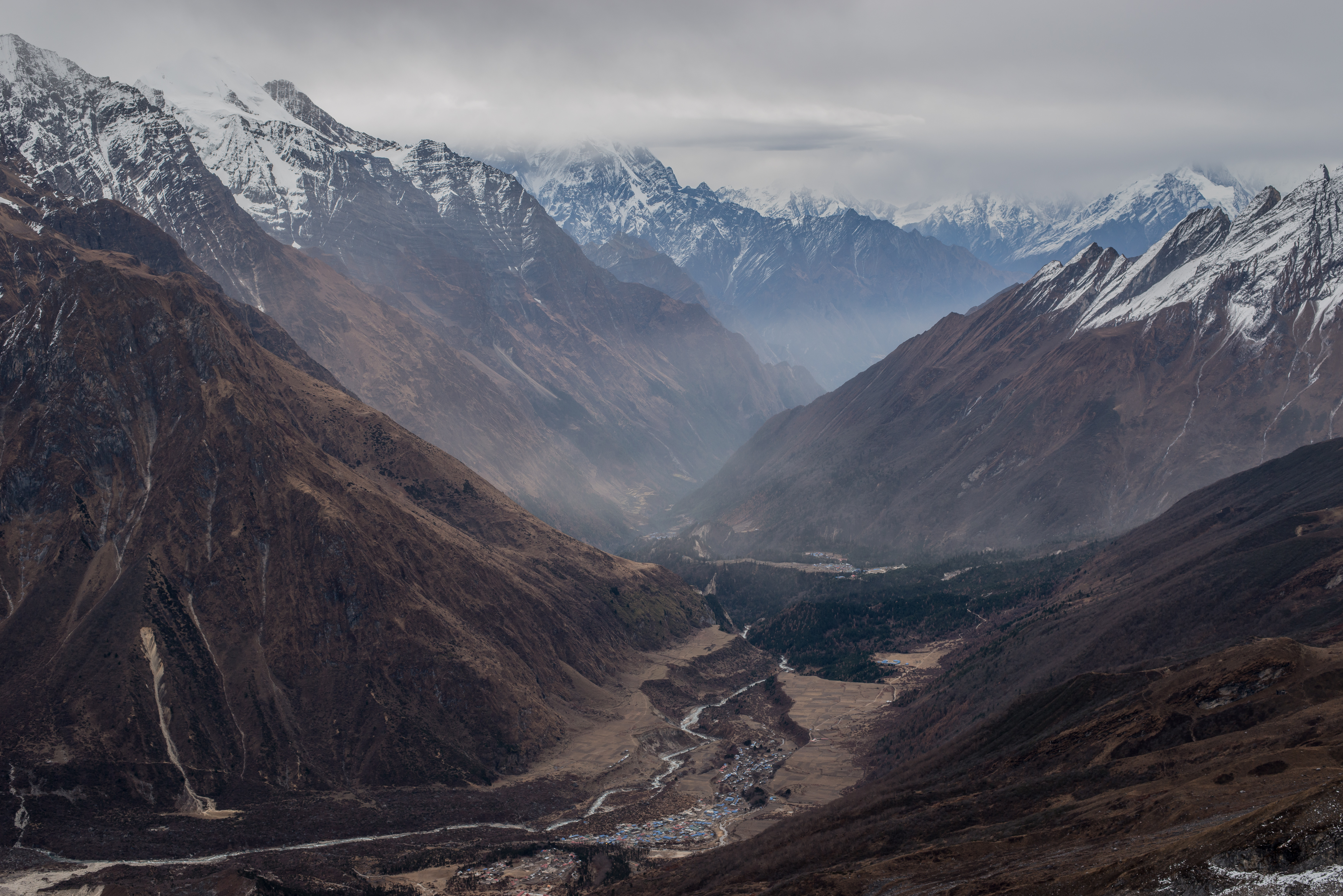 Best Time to Trek Manaslu Circuit