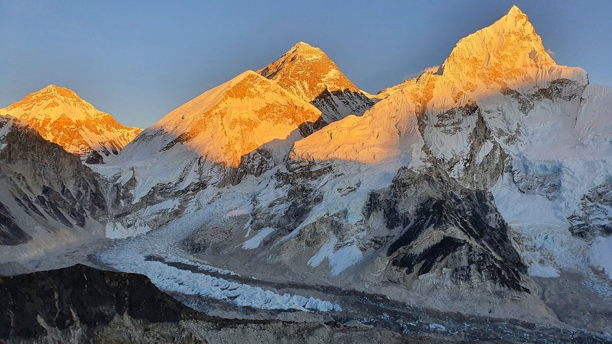 sunset-views-from-kala-patther