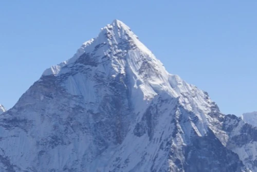 mount-ama-dablam